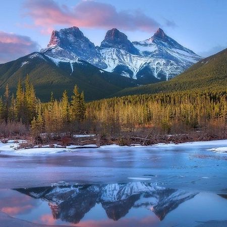 Copperstone Resort - Mountain View 2 Bedroom Condo Canmore Buitenkant foto