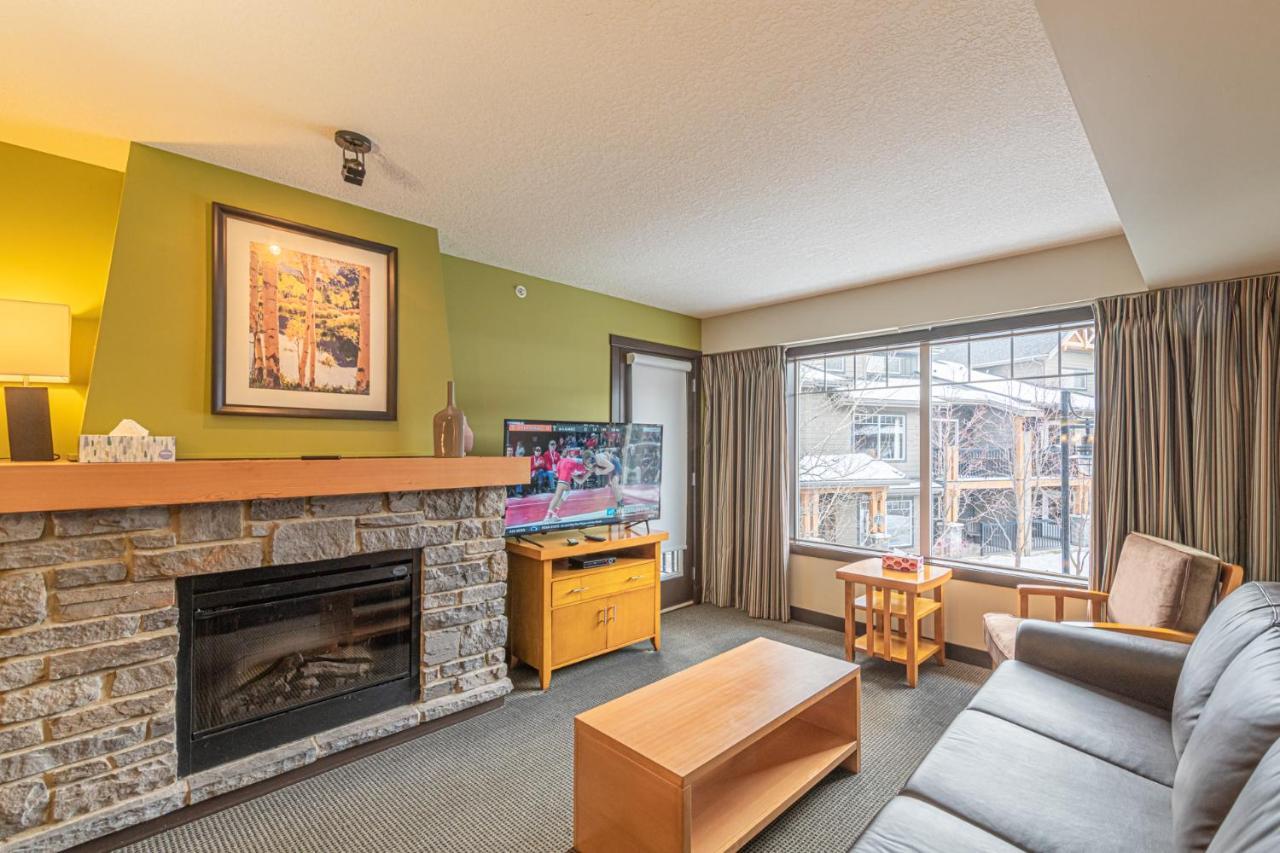 Copperstone Resort - Mountain View 2 Bedroom Condo Canmore Buitenkant foto