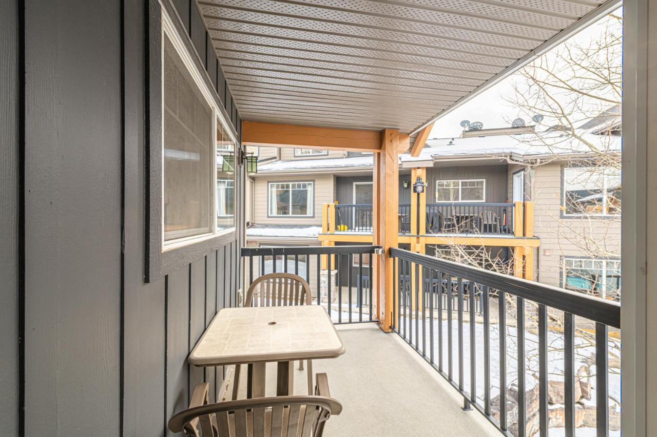 Copperstone Resort - Mountain View 2 Bedroom Condo Canmore Buitenkant foto