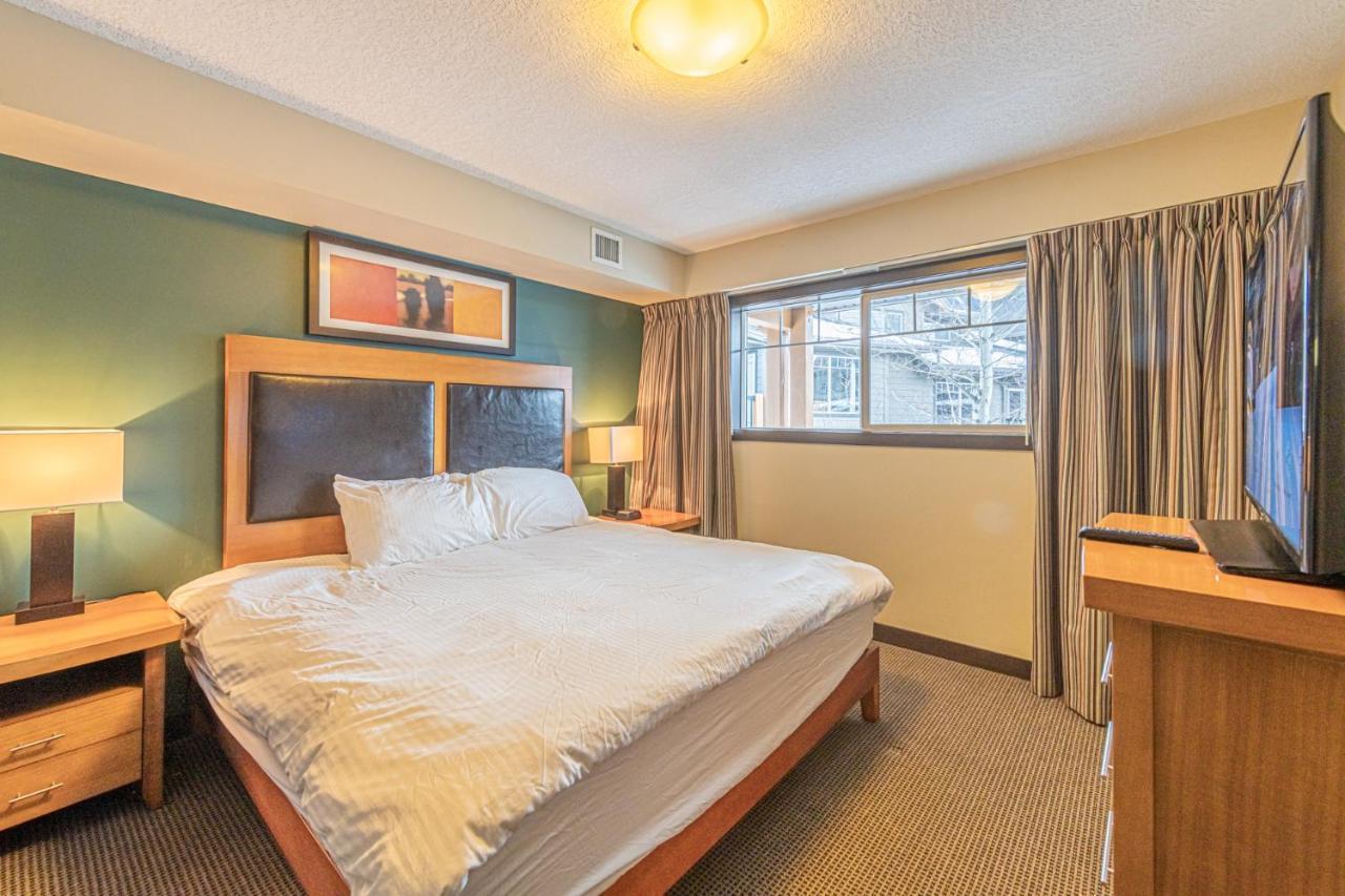 Copperstone Resort - Mountain View 2 Bedroom Condo Canmore Buitenkant foto