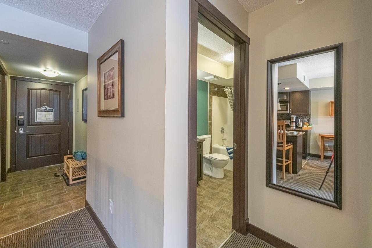 Copperstone Resort - Mountain View 2 Bedroom Condo Canmore Buitenkant foto